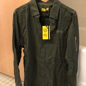 Long sleeve casual shirt